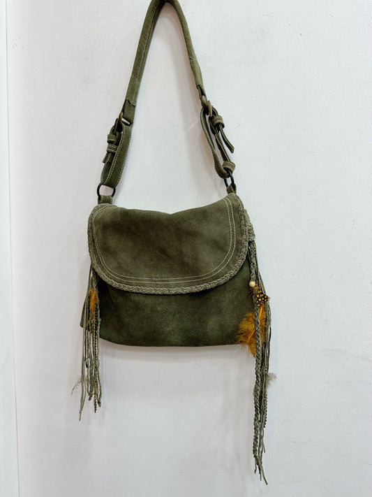 Leather shoulder bag with feather details